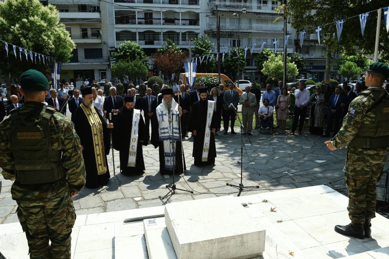 Η εορτή των Αγίων Αναργύρων και τα Ελευθέρια της Δράμας – Φωτογραφικά στιγμιότυπα.